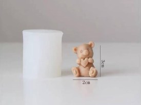 Molde silicona osito con corazon en las manos